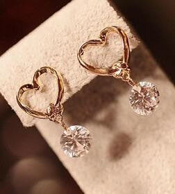 2019 New Hot Korean Fashion Peach Heart Zircon Crystal Stud Earrings For Women Jewelry