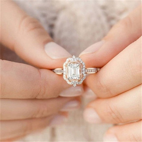 IPARAM Fashion Luxury Silver Zirconia Crown Ring Women's Wedding Party AAA Zircon Crystal Ring 2019 Romantic Jewelry