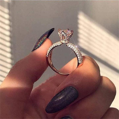 IPARAM Fashion Luxury Silver Zirconia Crown Ring Women's Wedding Party AAA Zircon Crystal Ring 2019 Romantic Jewelry