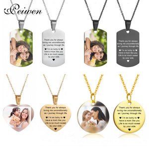 Mothers Day Heart Shape Round Necklace Personalized Nameplate Custom Name Photo Gold Chain Necklace Women Men Customized Jewelry